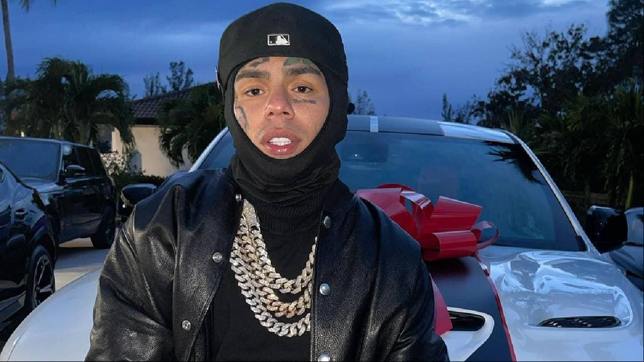 Tekashi se escondió en el baño antes de su arresto: piden sentencia de 30 años en prisión