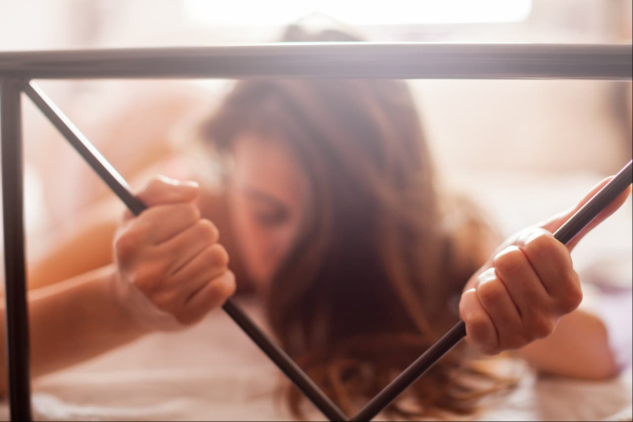 5. De acuerdo con un estudio del Journal of Impotence Research, el doggy style es una de las posiciones más peligrosas del kamasutra, pues podría provocar una fractura de pene.