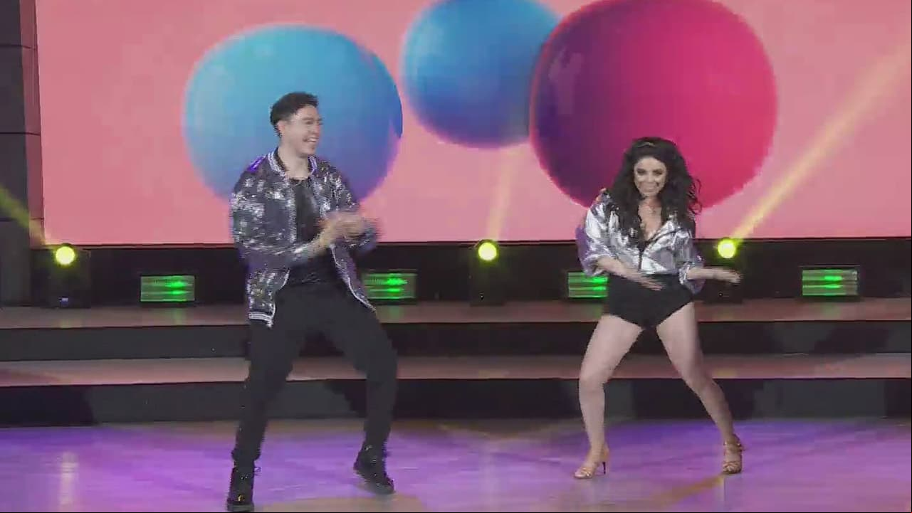 Violeta Isfel sufre tremendo resbalón en Las Estrellas bailan en Hoy