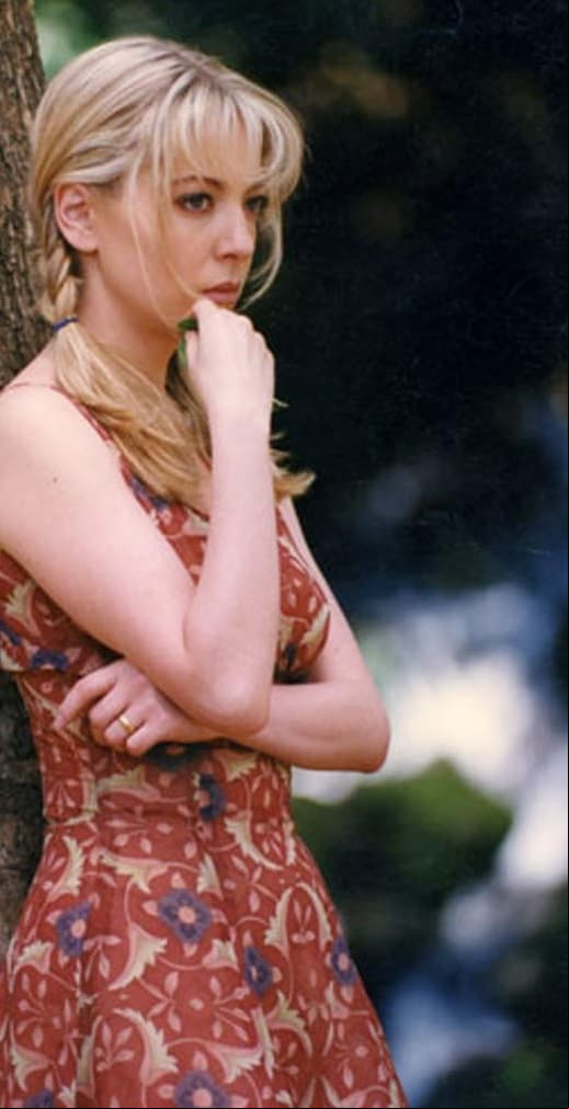 Edith González protagonizó La Jaula de Oro en 1997, donde comparti créditos con Saúl Lisazo.