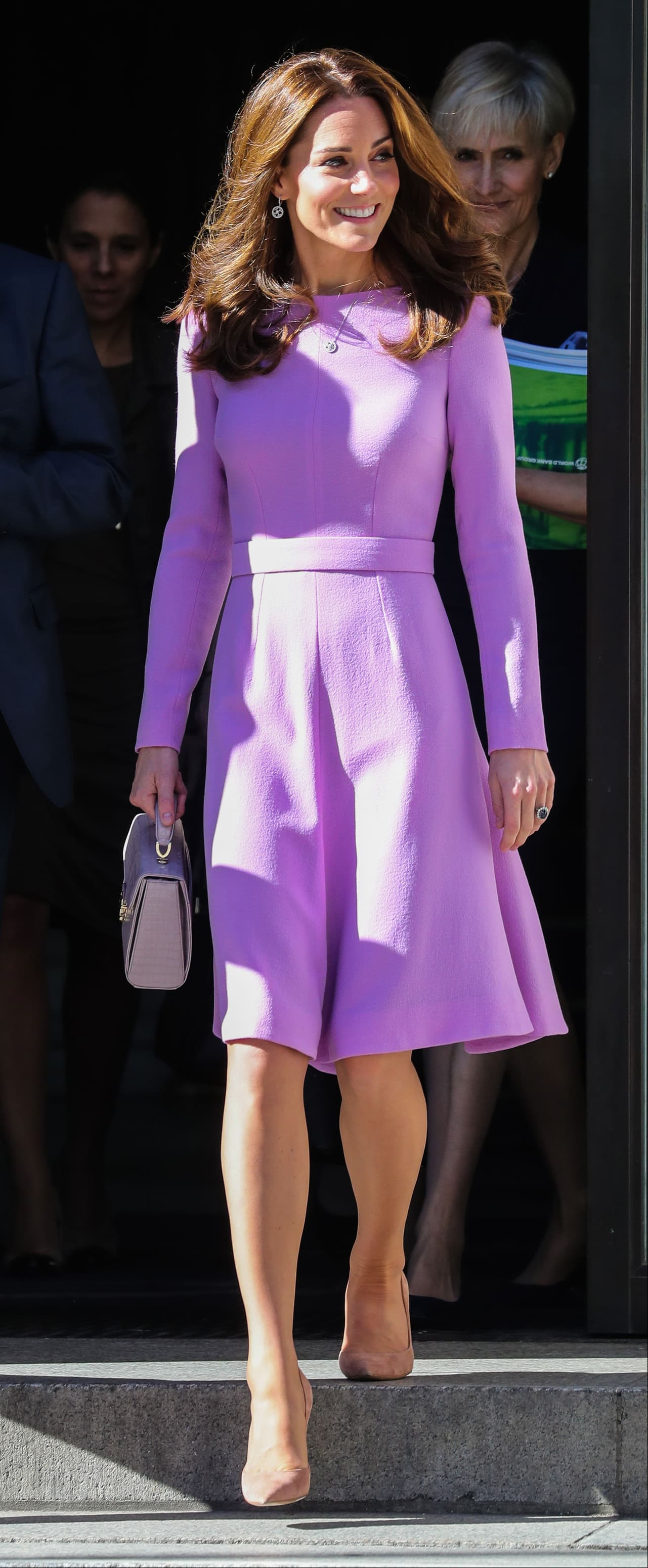 La Duquesa de Cambridge usó un vestido lila de Emilia Wickstead en su llegada a un congreso de salud mental celebrado en Londres en octubre de 2018.