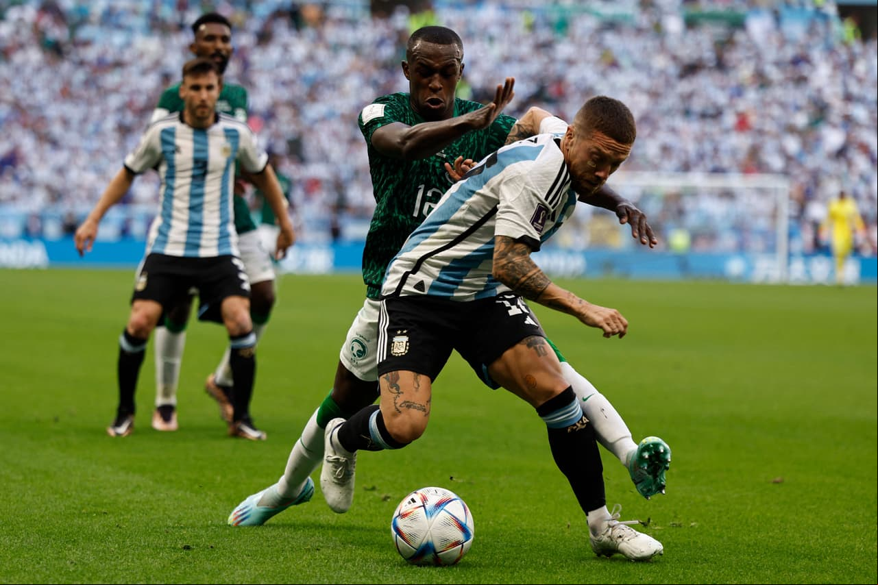 Arabia Saudita logra un triunfo histórico al vencer al equipo de Argentina con todas sus estrellas.