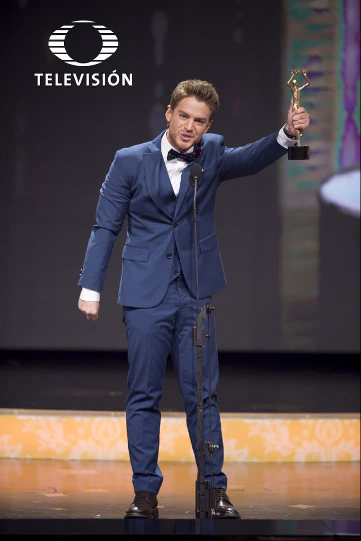 Polo Morín se llevó el premio por actor juvenil.