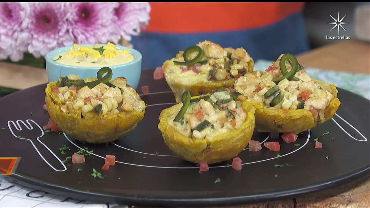 RECETA: ‘Canastas de plátano macho verde rellenas de pollo’