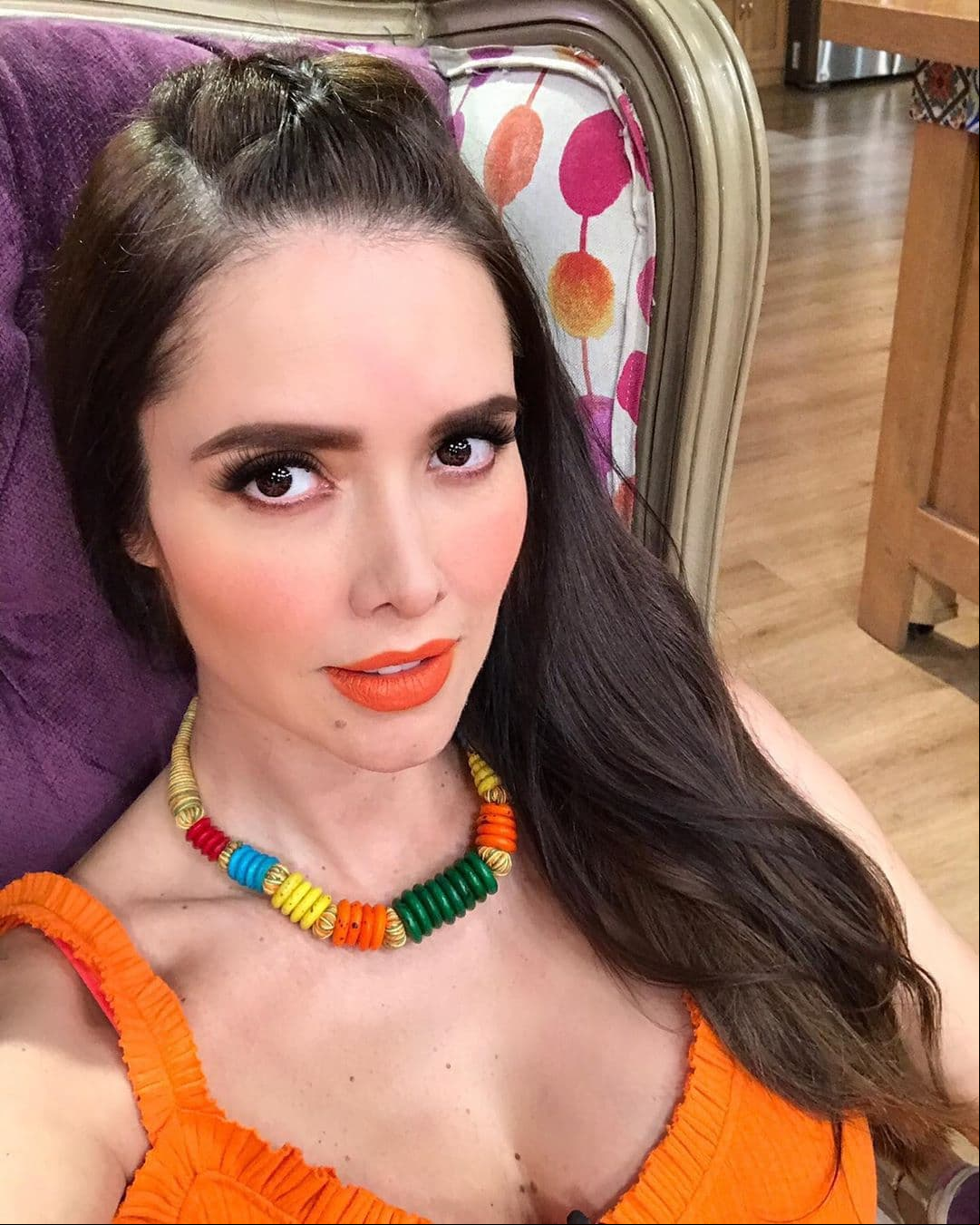 Marlene Favela presume sus 6 meses de embarazo con foto de ultrasonido