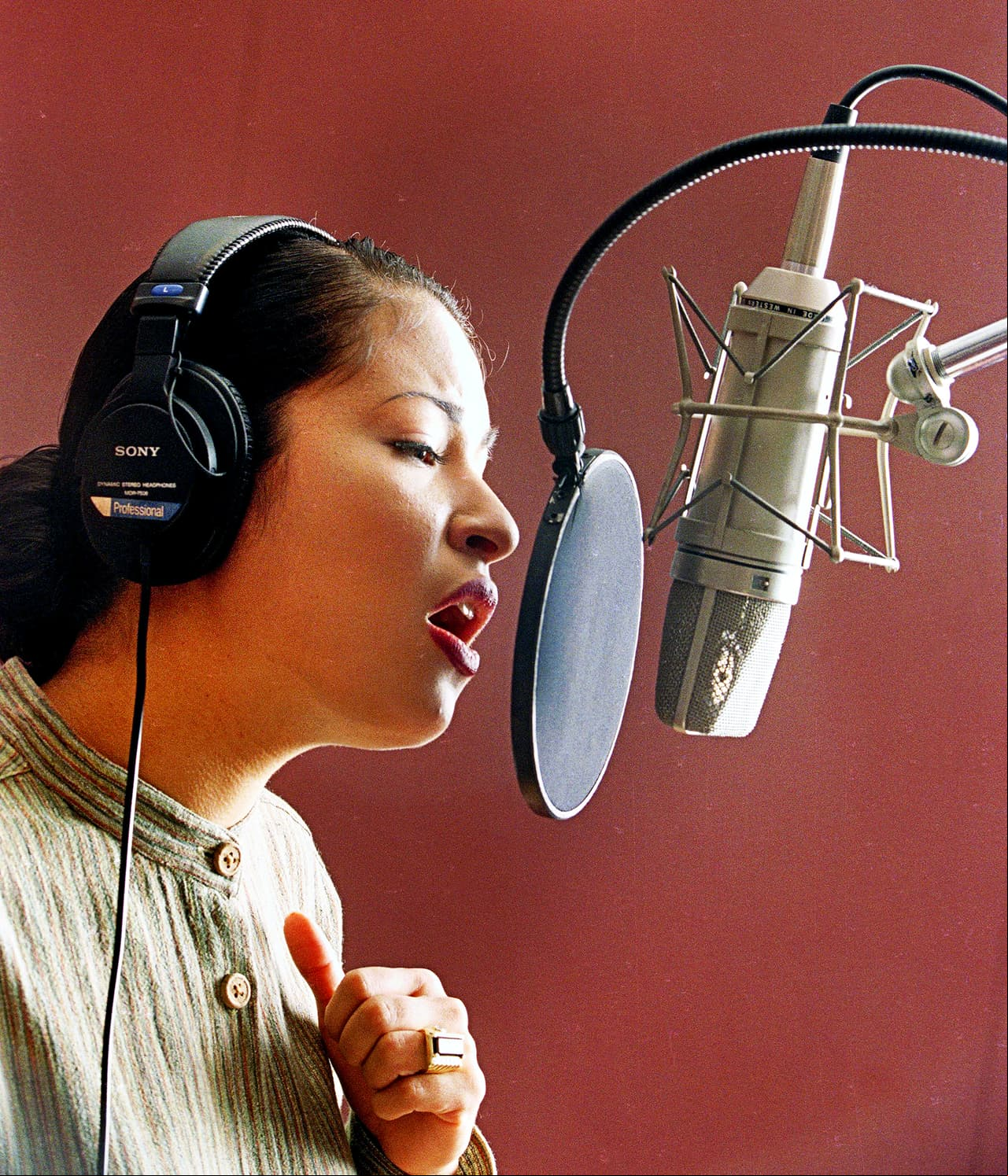 Selena y el movimiento grupero de los 90