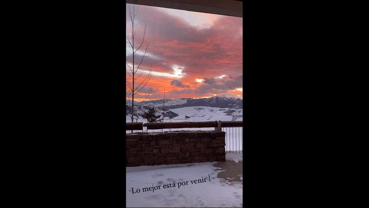 “Gracias vida”, “Lo mejor está por venir” y ‘Qué arrugas ni que nada”, fueron algunas de las descripciones con las que la actriz acompañó sus grabaciones.