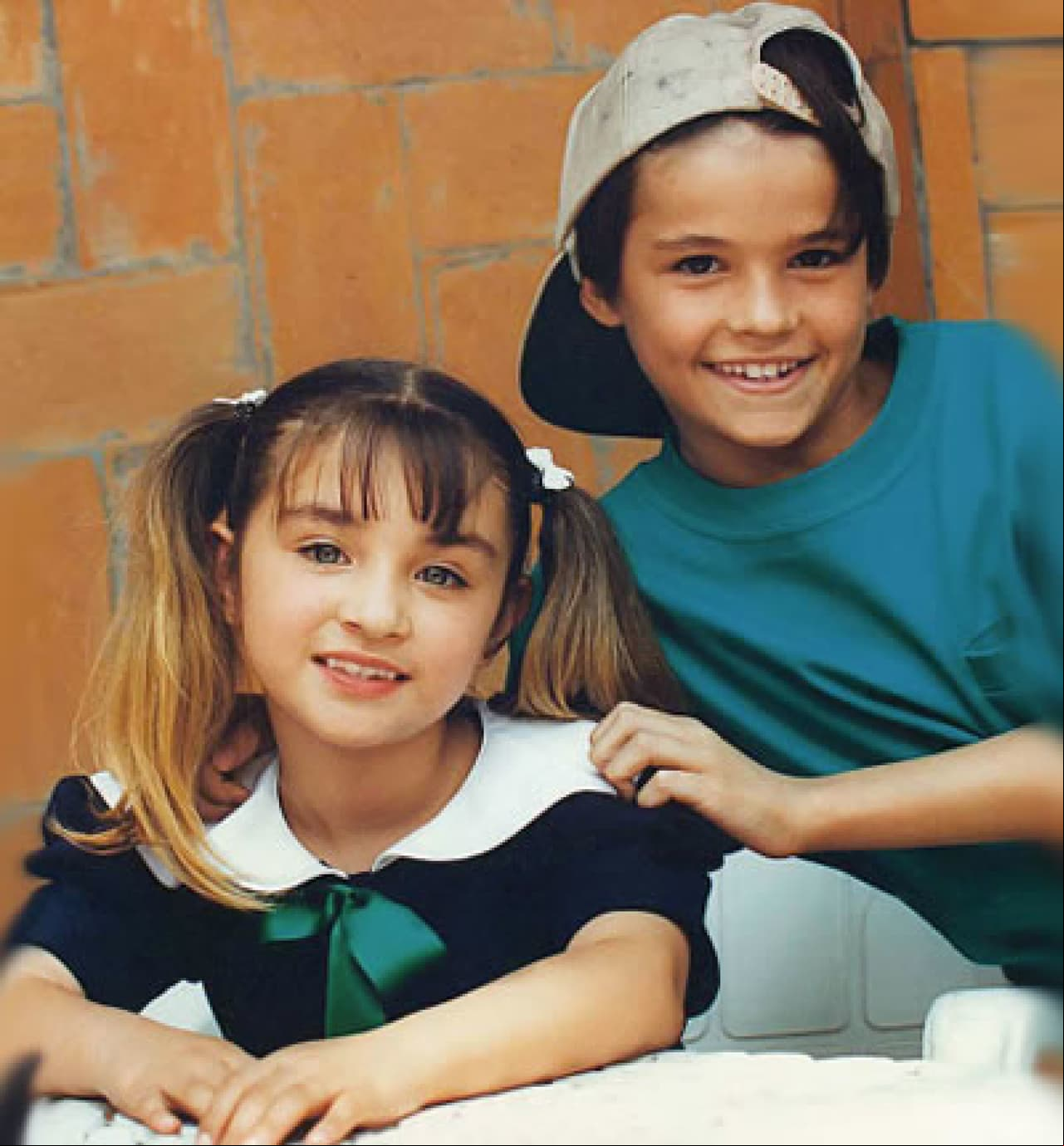 'Luz Clarita', 'Mujer casos de la vida real', 'Mi pequeña traviesa' y 'Clase 406' fueron sus siguientes telenovelas. Aunque estos proyectos televisivos marcaron su carrera, fue hasta 2005, en 'Rebelde', que obtuvo reconocimiento internacional con su personaje de Leonardo Blanco.