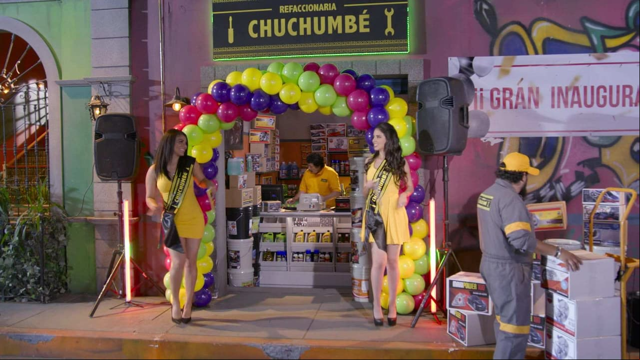 Bocinas y edecanes hacen que ‘Luis’ y ‘Vanesa’ se quejen por no poder dormir en ‘Vecinos’