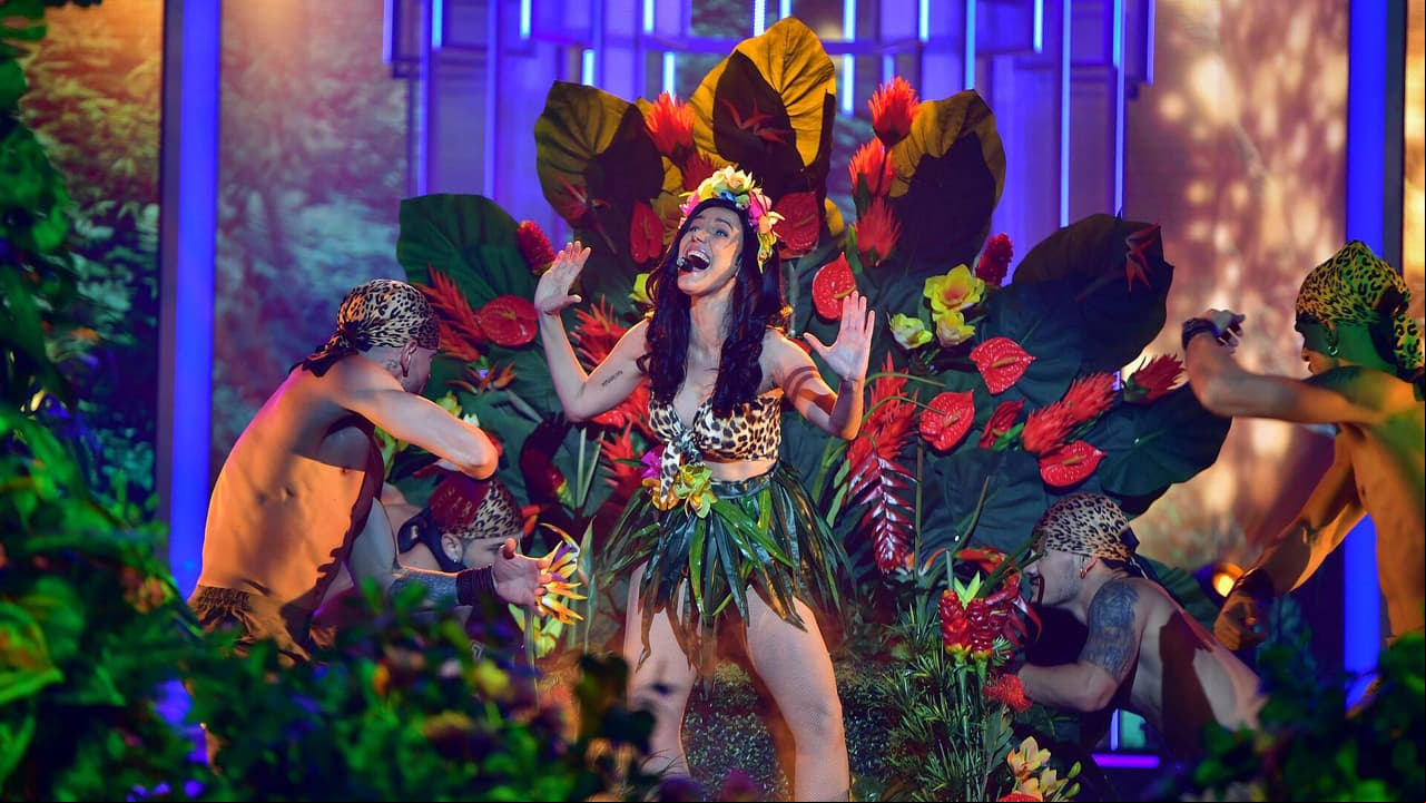 Kika Edgar causa revuelo con su poderosa voz al estilo de Katy Perry