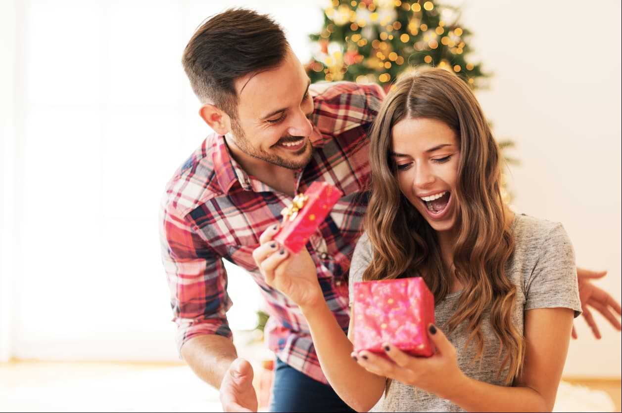 Tu exnovio podría buscarte en Navidad, ¡descubre por qué!