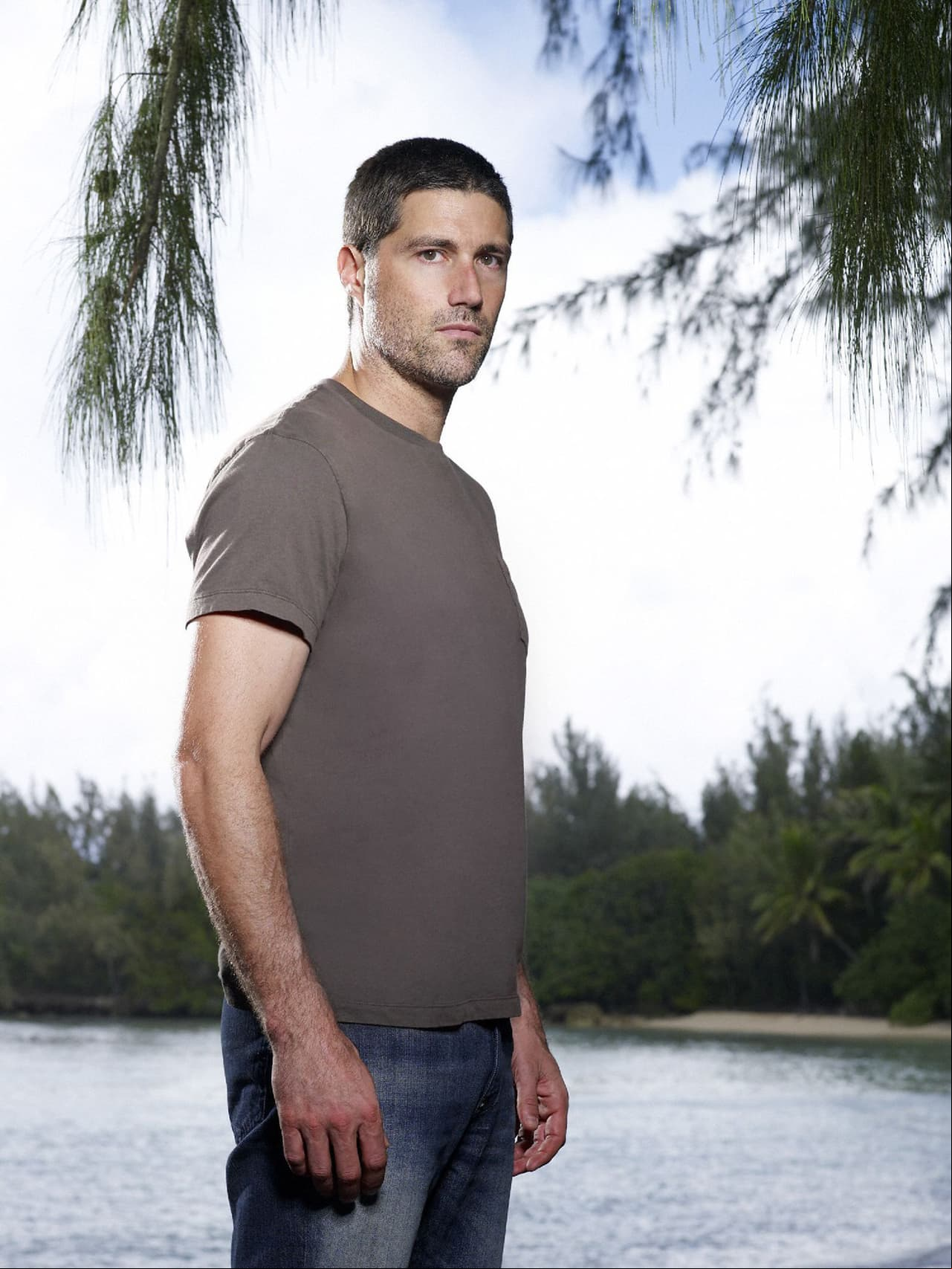 Durante la grabación de una pelea en ‘Lost’, Terry O’Quinn apuñaló a Matthew Fox con un cuchillo real, por suerte el actor llevaba un chaleco que le salvó la vida (FOTO: ABC)