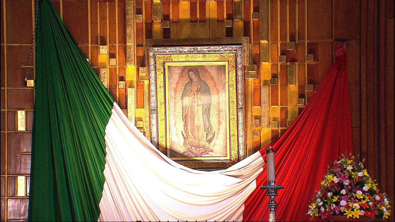 Celebra este lunes las Mañanitas a Santa María de Guadalupe por Las Estrellas