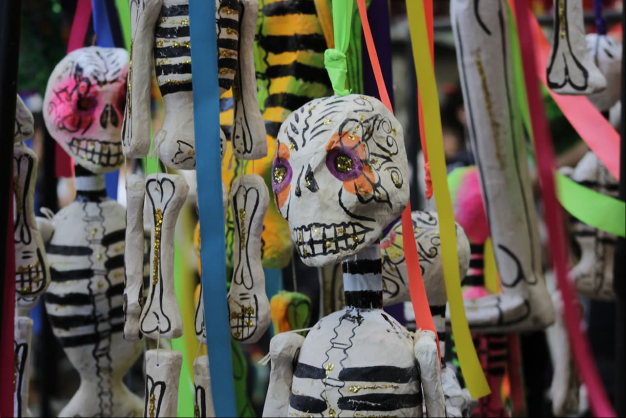 No te pierdas en Las Estrellas el desfile del Día de Muertos