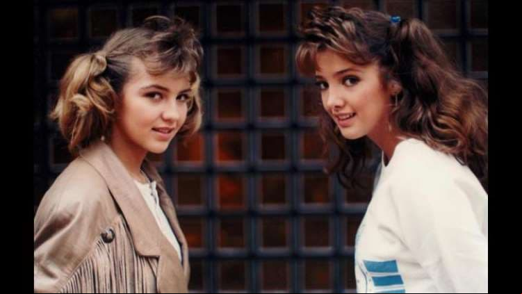 Con tan solo 12 años, Sabrina Sakaë, hija de Thalía y Tommy Mottola, luce idéntica a la cantante cuando esta protagonizó ‘Quinceañera’ en 1987 al lado de Adela Noriega y Ernesto Laguardia.
