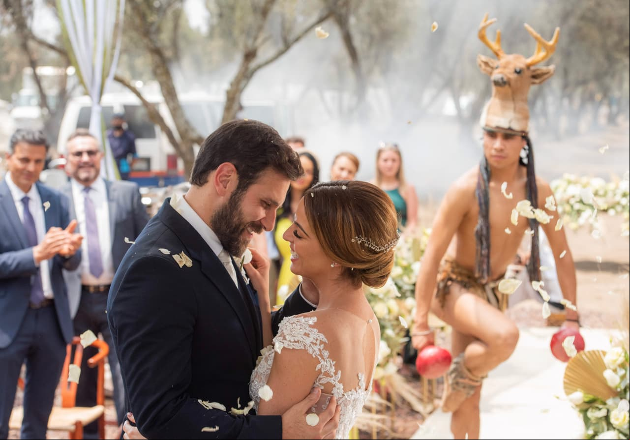 'Gabriel' y 'Alexa' se juraron amor eterno y fueron felices para siempre.