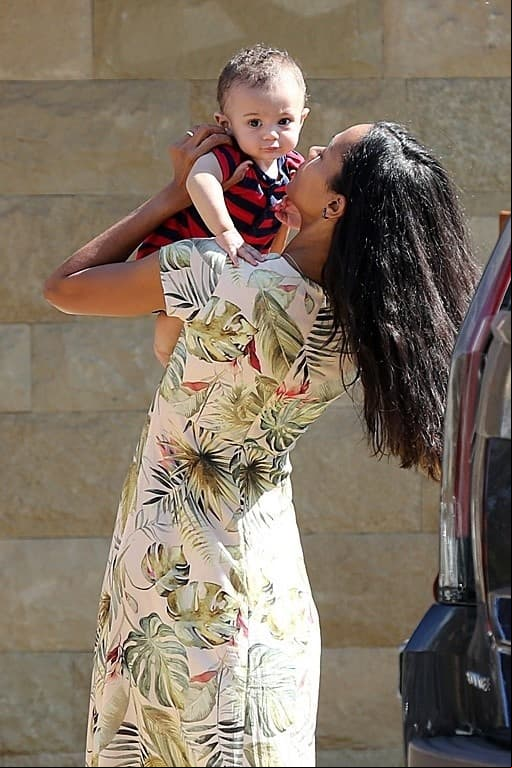 Zoe Saldana no debutó como mamá, pero el 18 de febrero le dio la bienvenida a su tercer hijo, Zen. Foto: The Grosby Group