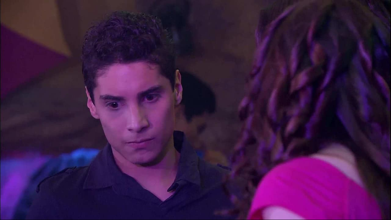 Alex Perea, protagonista de 'Sin miedo a la verdad', ha estado en episodios como 'Campeones', 'Héroe', 'Sueño de amor', entre otros.