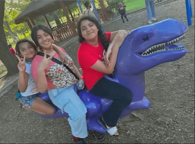Perdió a sus tres hijas en un incendio y ahora la familia salvadoreña busca ayuda para los gastos funerarios