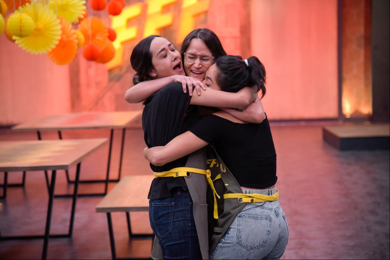 Después de evaluar los menús, los jueces decidieron otorgarle el pase directo a la final a la familia Merino. Además de salvarse de la eliminación, Viri, Jesi y Andy obtuvieron un comodín para poder utilizarlo en su siguiente reto.