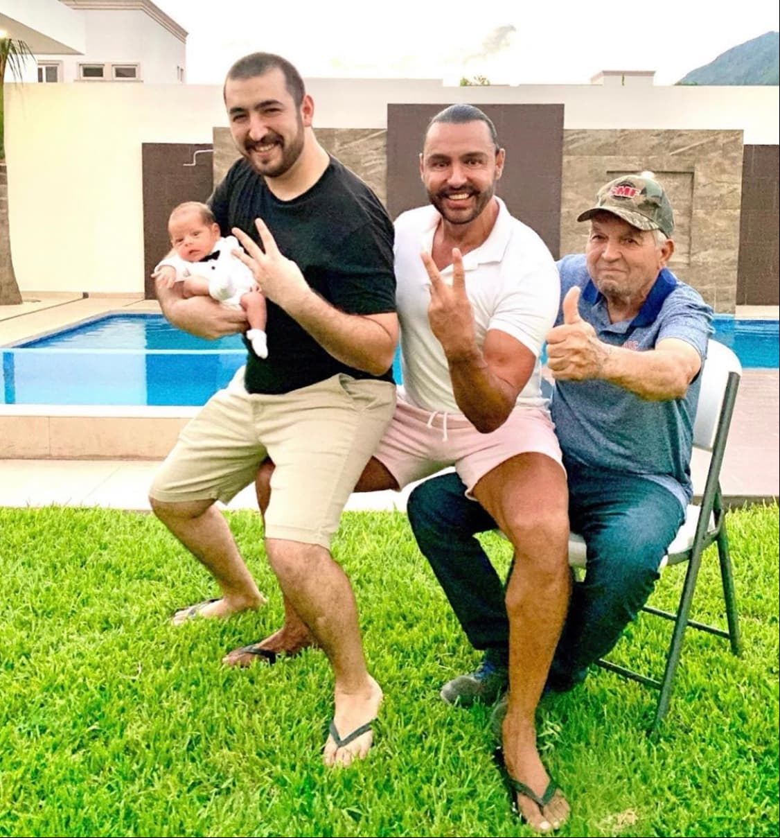 Días después del nacimiento del menor, en entrevista exclusiva para el programa Hoy con Jorge Nieto, el actor que participó en la película 'Roma' compartió: “Estoy contento con la llegada de mi nieto, porque mi hijo el mayor fue el que me hizo abuelo, ya tiene 29 años, ya edad suficiente”.