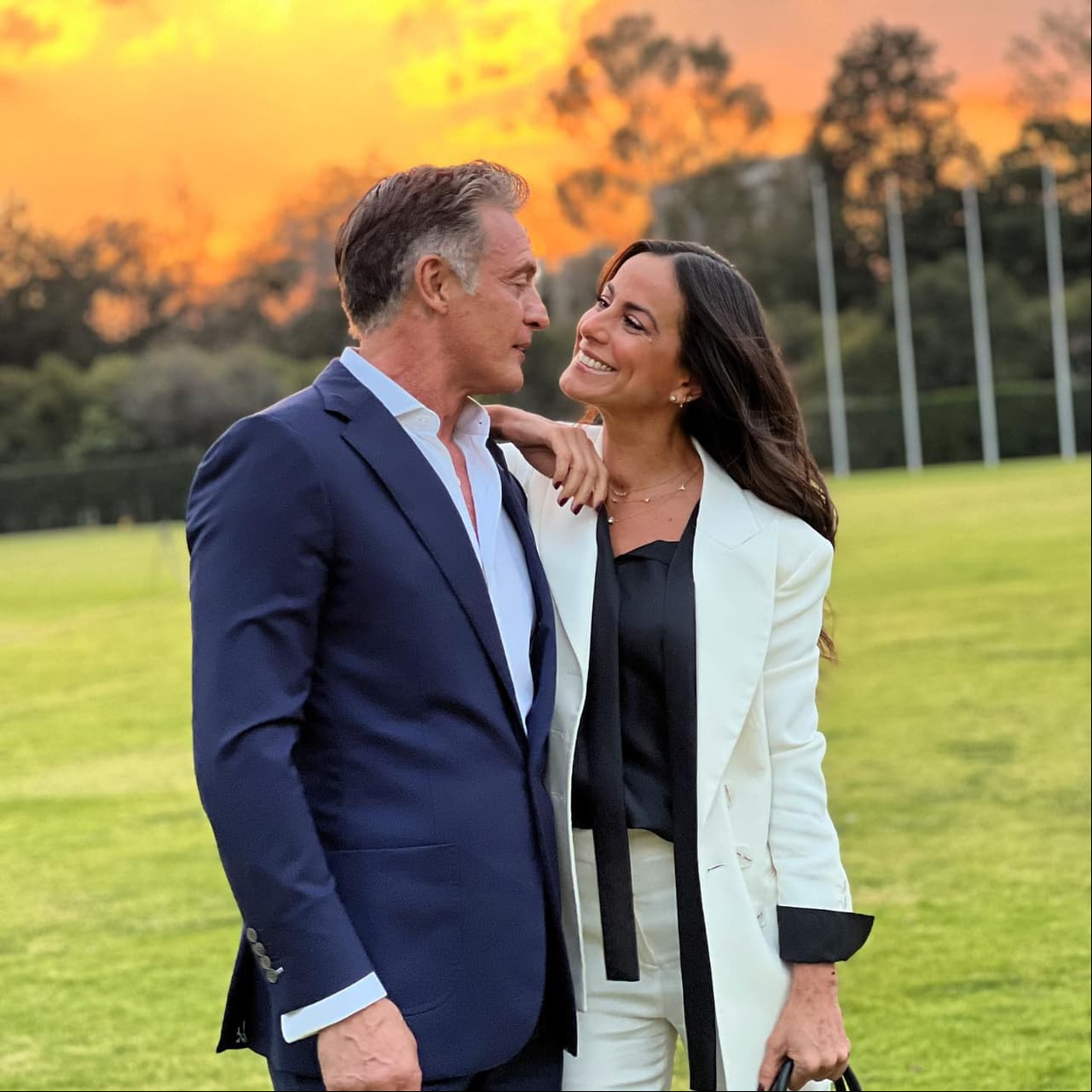 Juan Soler y Paulina Mercado aclaran cómo se llevan con todos sus hijos.