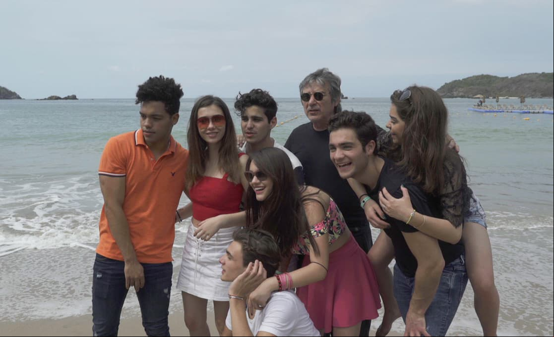¡Sol, arena y Like!
