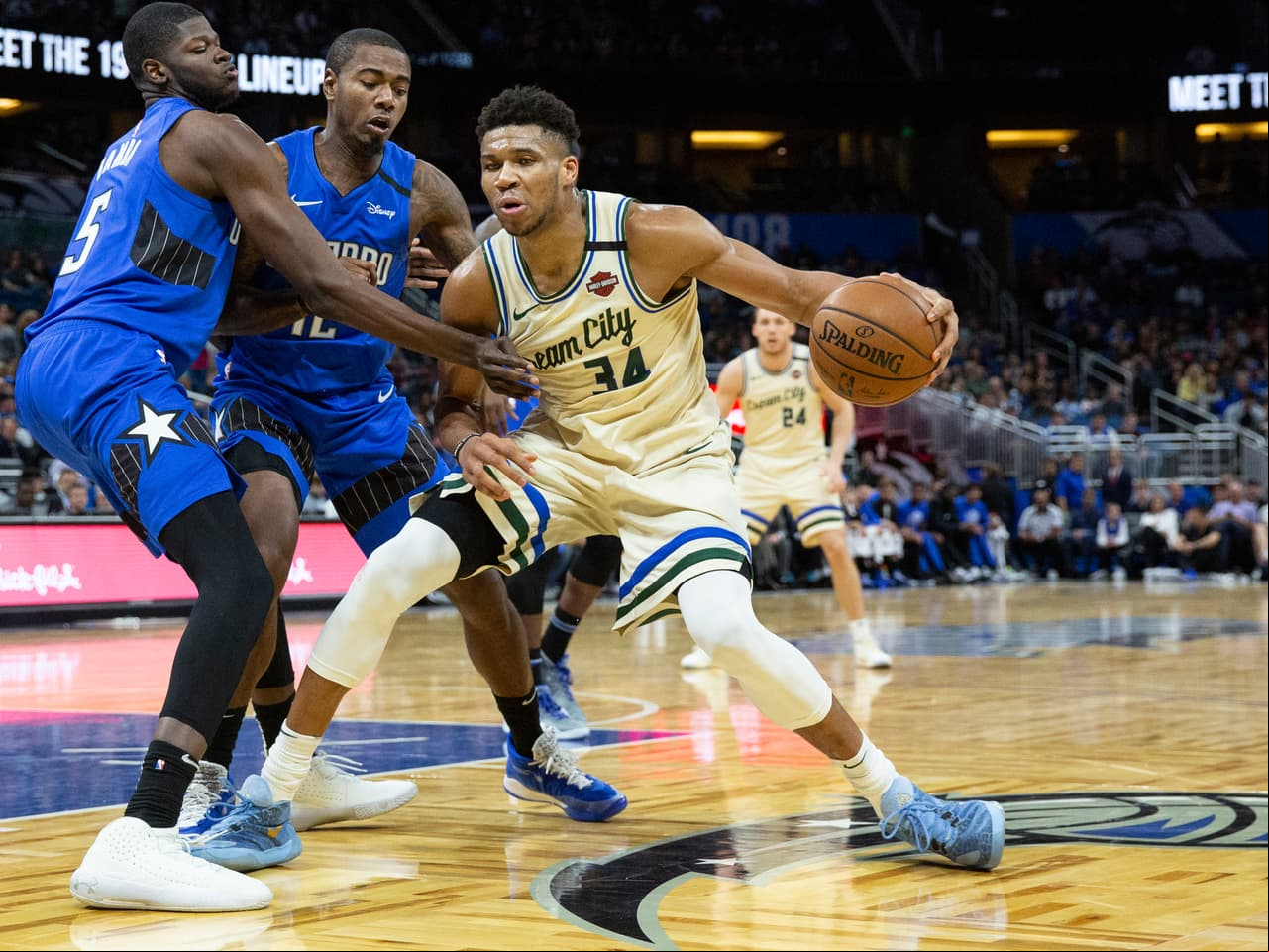 Los enfrentamientos de la Primera Ronda de Playoffs quedan así: Milwaukee vs Orlando, Toronto vs Brooklyn, Boston vs Philadelphia y Miami vs Indiana.