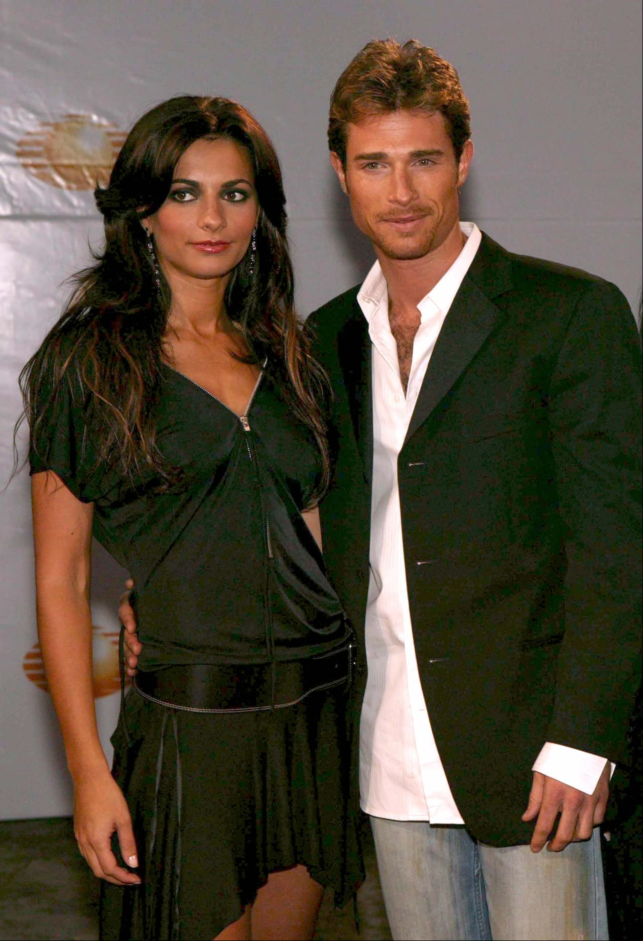 Cecilia Galliano y Sebastián Rulli, ambos argentinos, son otra de las parejas que cautivaron al público en la década del 2000, ya que luego de un largo y comentado romance de cinco años, contrajeron matrimonio en 2007. No obstante, la pareja se separó en 2011, un año después del nacimiento de Santiago, su único hijo en común.