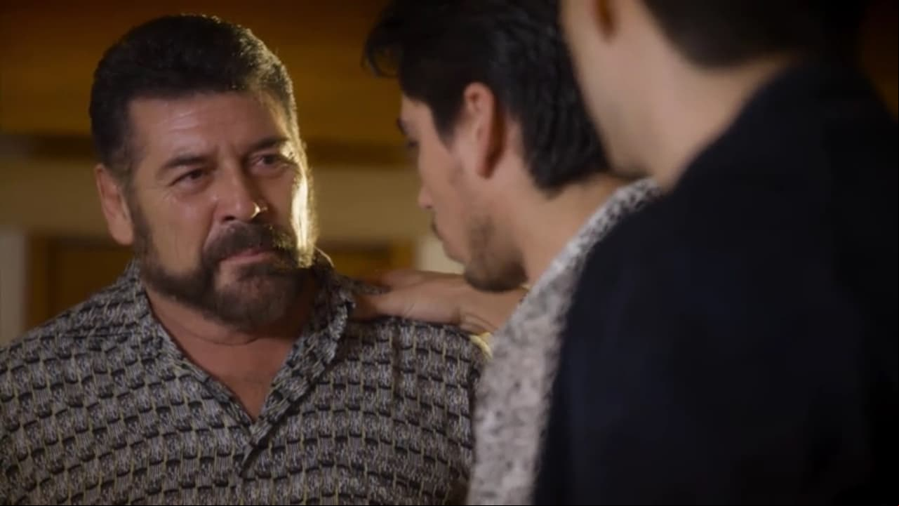 José debe informarles a sus hijos que padece cáncer de colon.