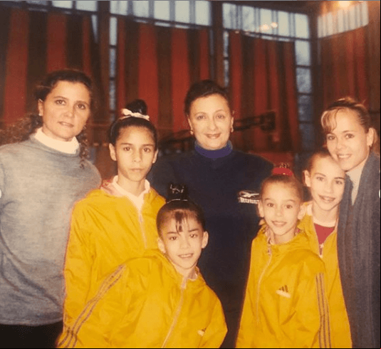 De igual manera, reconoce que tiene esa confianza en sí misma, gracias al apoyo y consejo que su mamá y que todas esas mujeres que marcaron su vida para siempre.