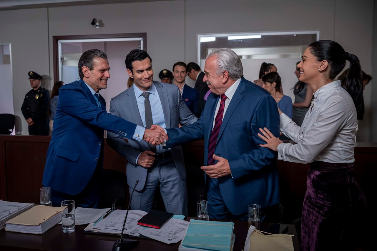 Gracias al testimonio de David y de Mireya, el caso se desestimó y Vega y Asociados le conceció a Gonzalo la oportunidad de regresar como director del Instituto de Especialidades Médicas.