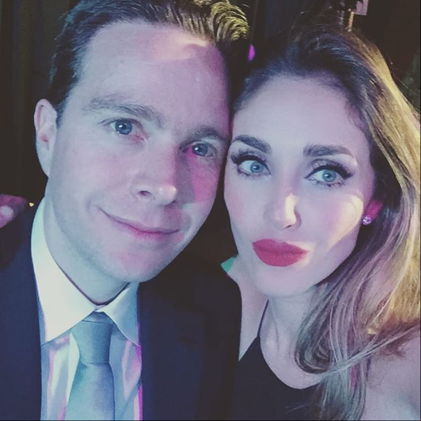Desde que llegó a la vida de Anahí, Manuel Velasco se ha convertido en una de las personas más importantes de su vida, con quien se casó y formó una familia. Conoce algunos detalles que quizás no conocías de este político.
