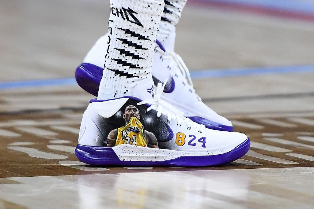 Tenis Nike usados por Quavo, #91 del equipo Stephen A. durante el juego de las Celebridades.