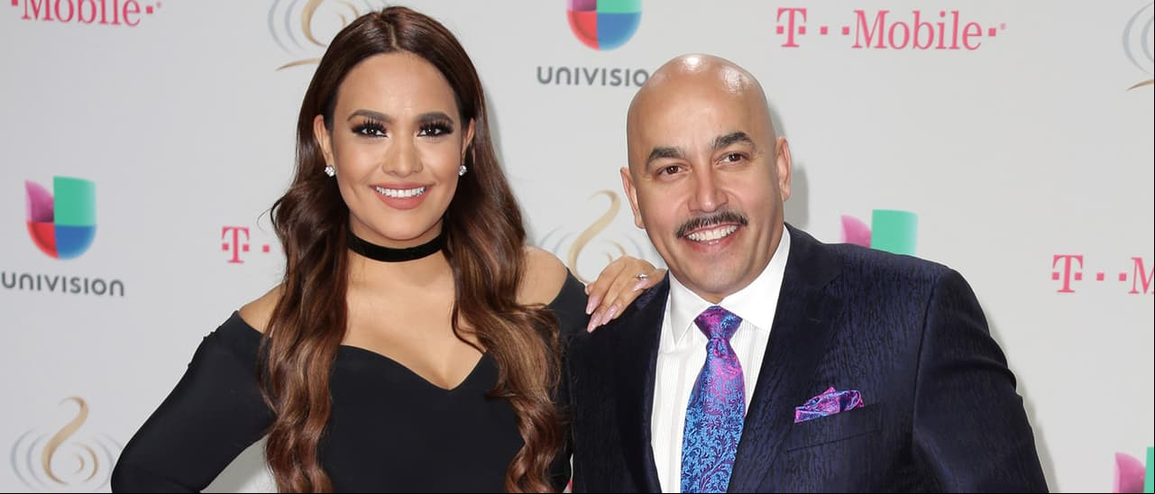 Lupillo Rivera se divorcia de Mayeli Alonso tras 12 años de matrimonio