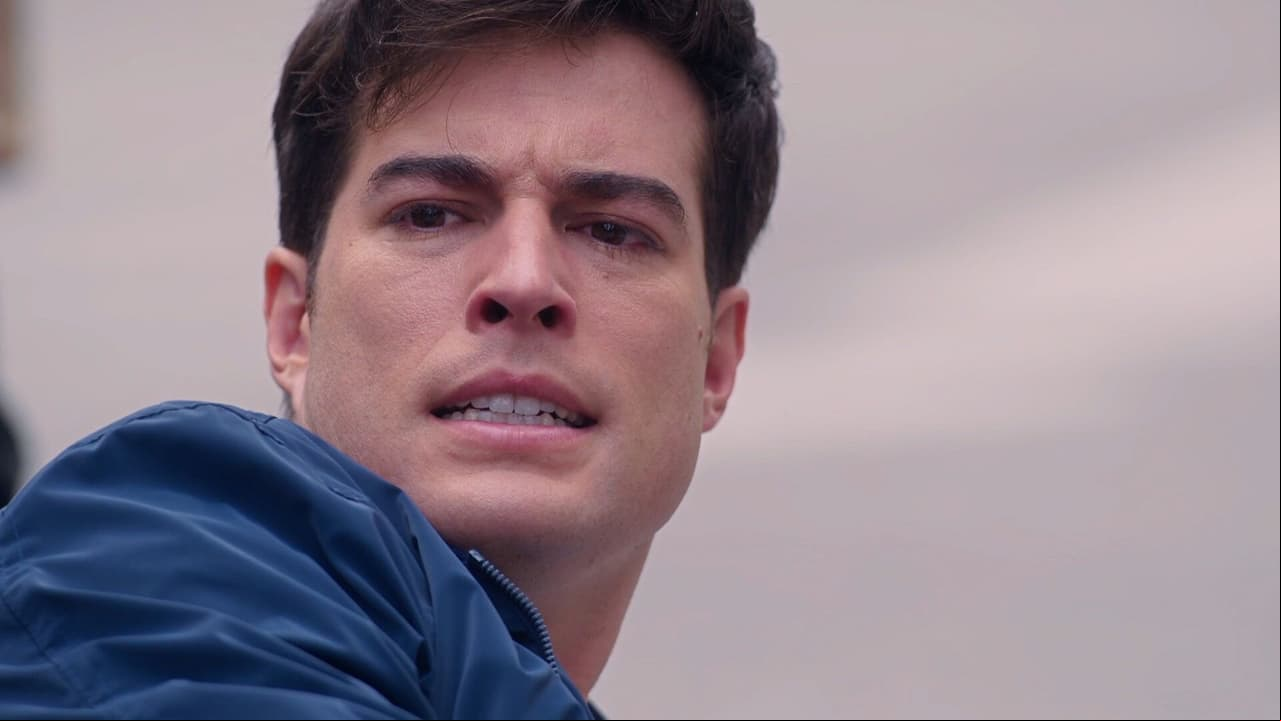 Danilo Carrera graba arriesgada escena para 'Vencer la Ausencia'