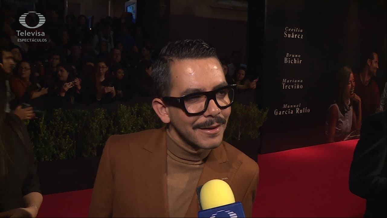 Manolo Caro se deslinda de serie de Angélica Rivera