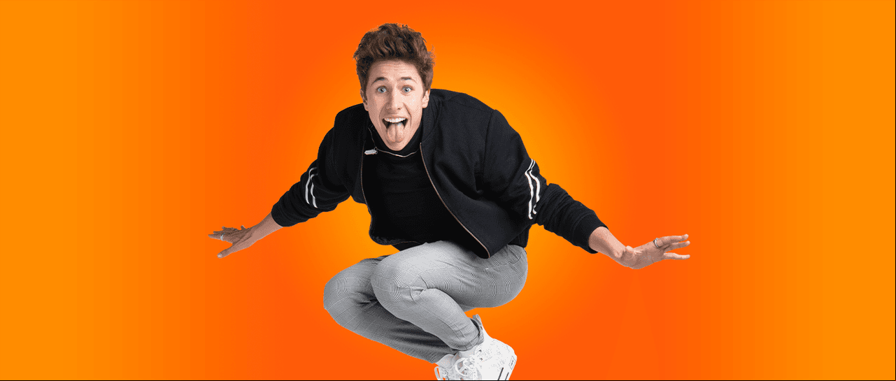 Por su parte, Juanpa Zurita nos confesó que su placer culposo es comer Nutella, que su color favorito es el azul y su banda favorita es AC/DC.