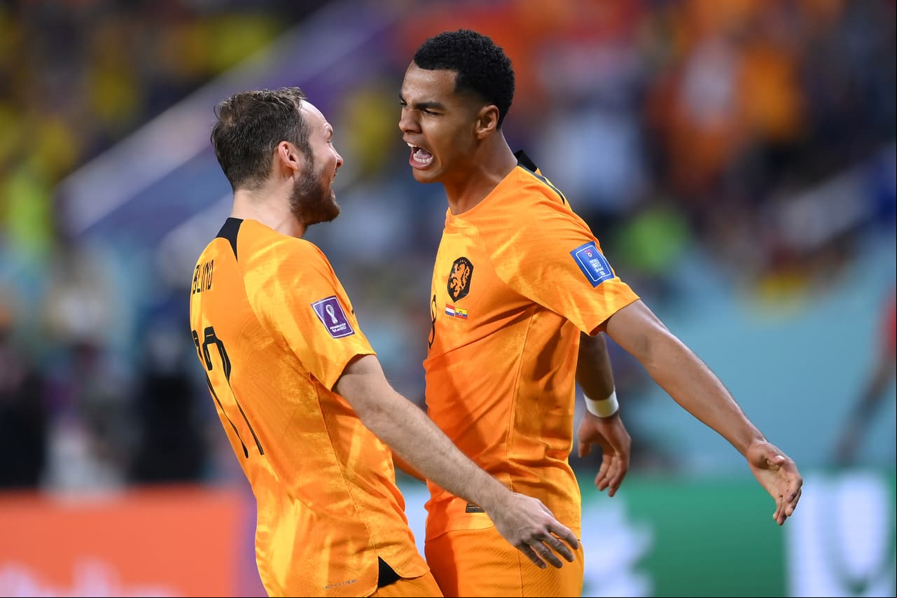 Países Bajos y Ecuador empataron 1-1 en la segunda jornada del Grupo A del Mundial Qatar 2022; Cody Gakpo abrió el marcador al minuto 6 y Enner Valencia lo igualó al 49’.