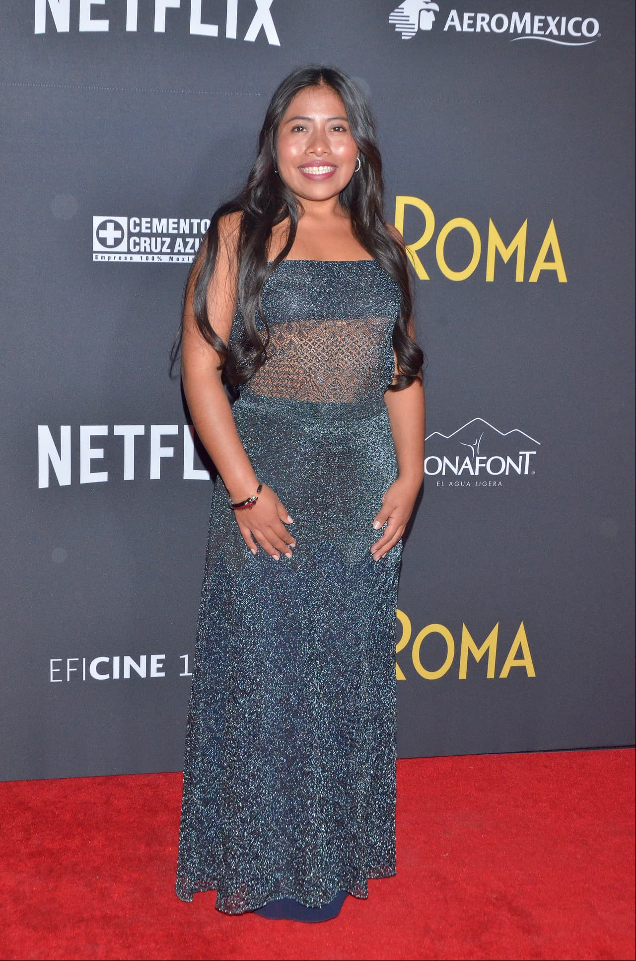 Yalitza Aparicio sufre accidente en carretera de Oaxaca y con fotos reporta su estado de salud