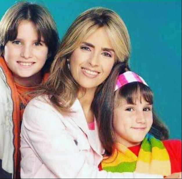 Esta historia retrató la vida de 'Sofía', una pequeña niña que fue a vivir con su abuelo, luego de la muerte de su madre cuando ella tenía 3 años.